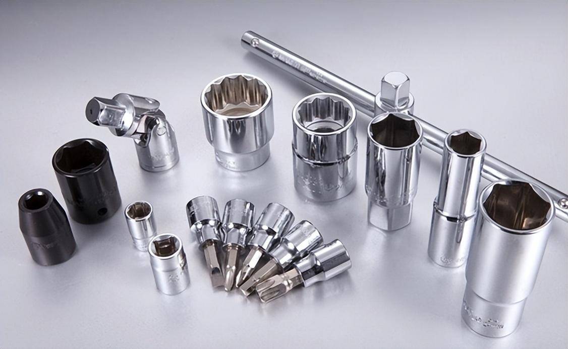 五金塑膠制品行業 借力互聯網與智能制造，開啟發展新天地